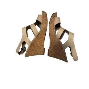Franco Sarto Beige Colletta Cork Wedge Heel Sandals Buckle Leather Size 8M Shoes